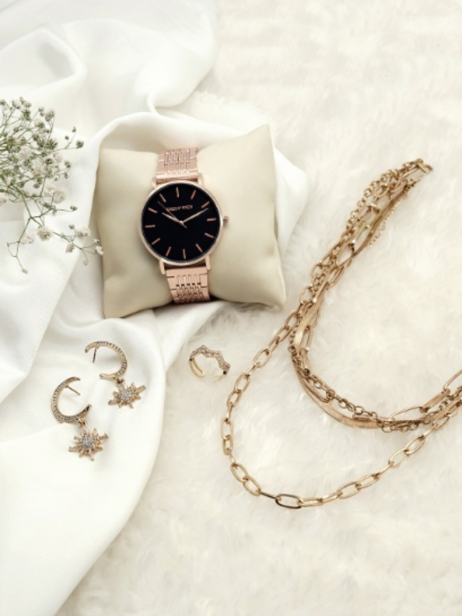 Joker & WItch JWLS269 Analog watch for Women with Earring