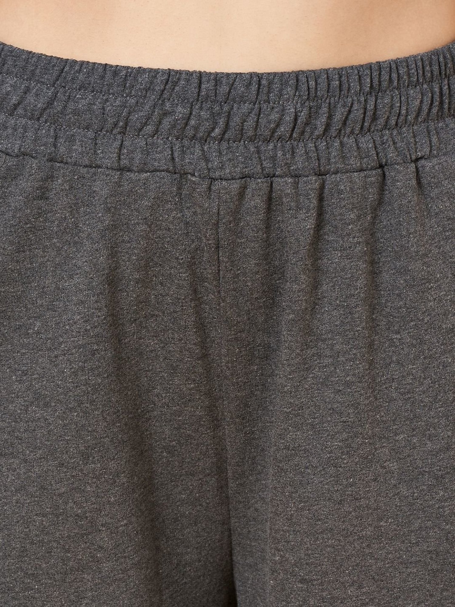 Ajile By Pantaloons Grey Solid Capri - Buy Ajile By Pantaloons Grey Solid  Capri online in India