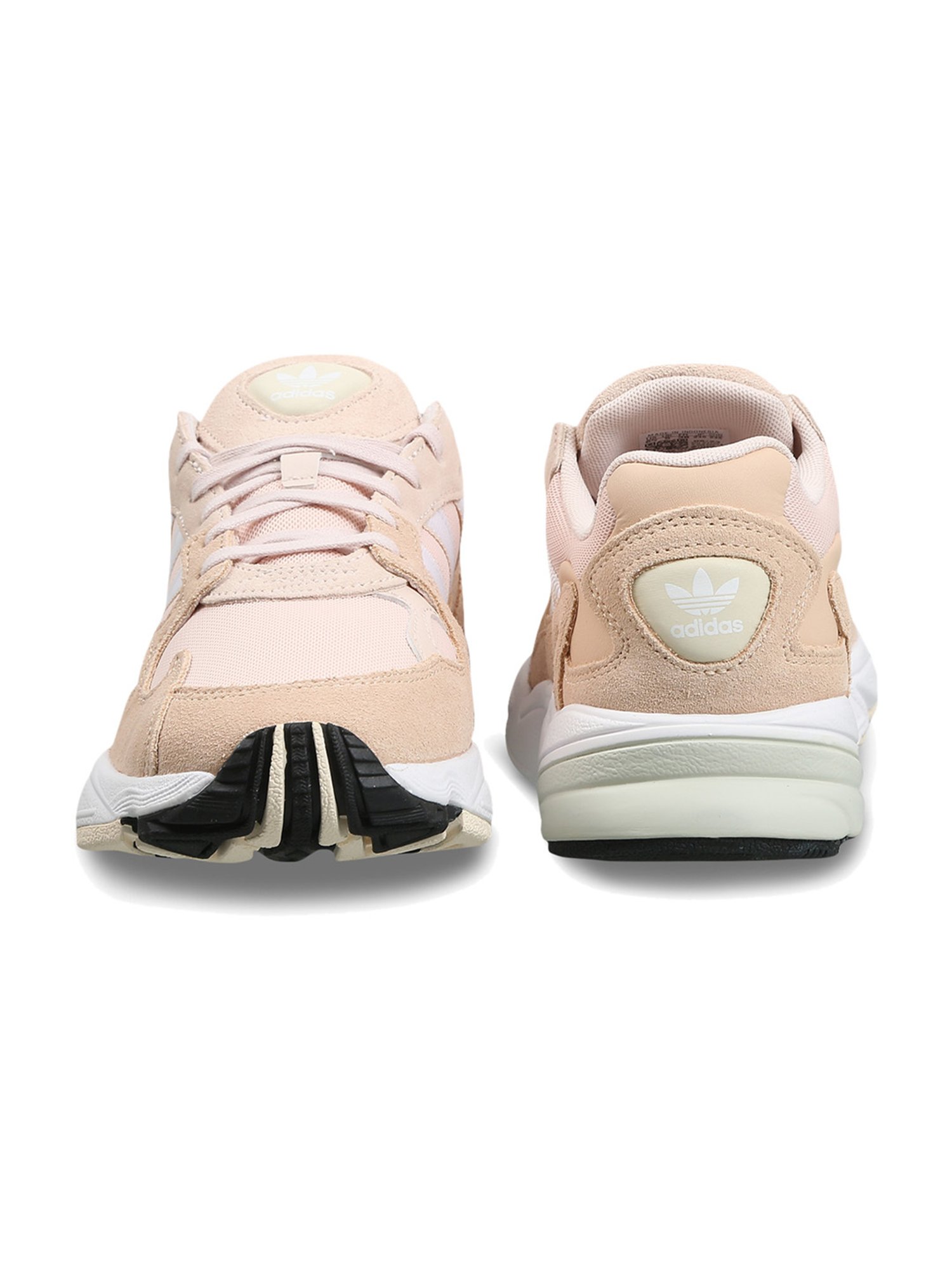 Adidas originals falcon para hotsell mujer india