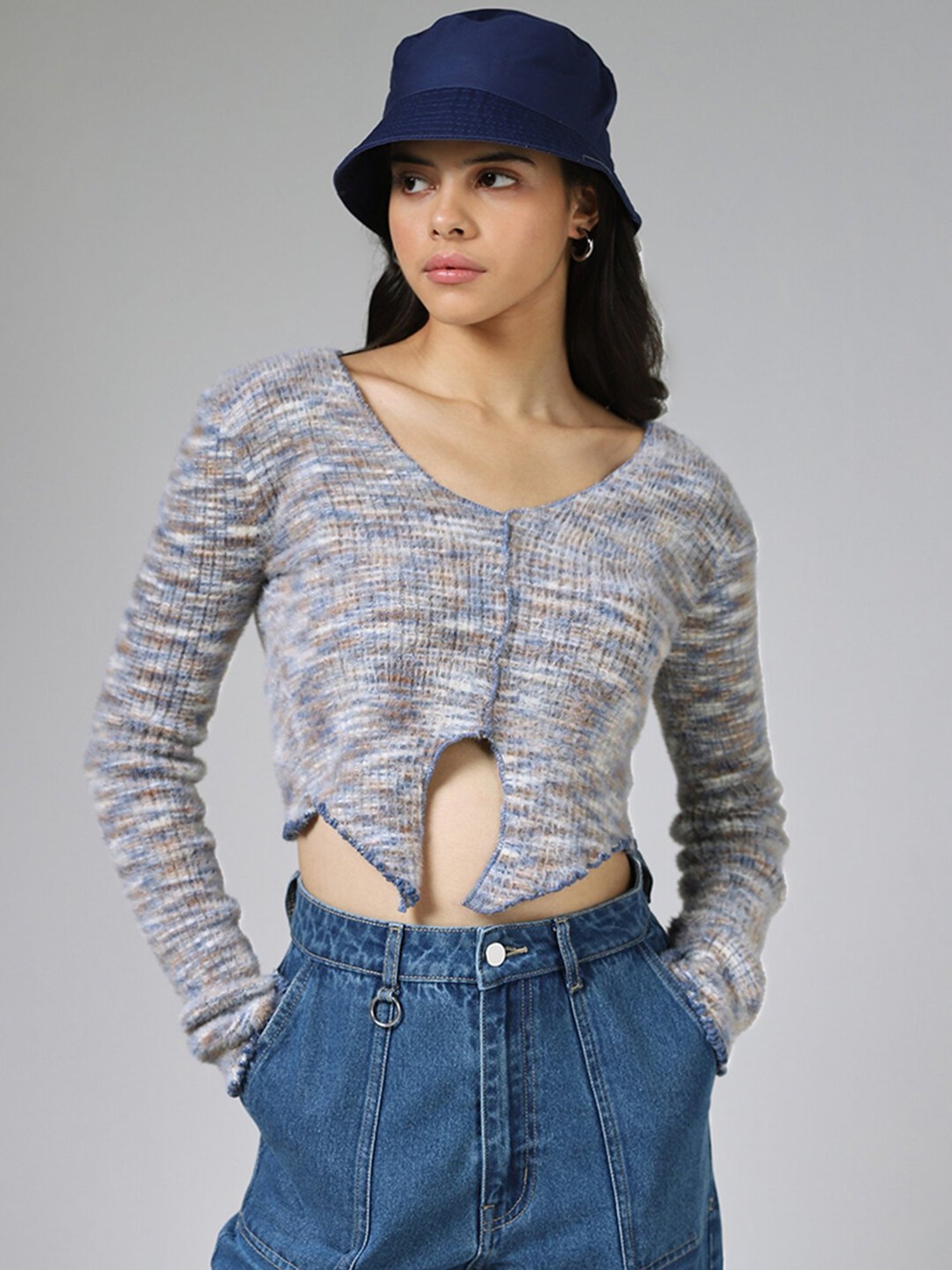 Nuon by Westside Split Hem Grey Crop Top