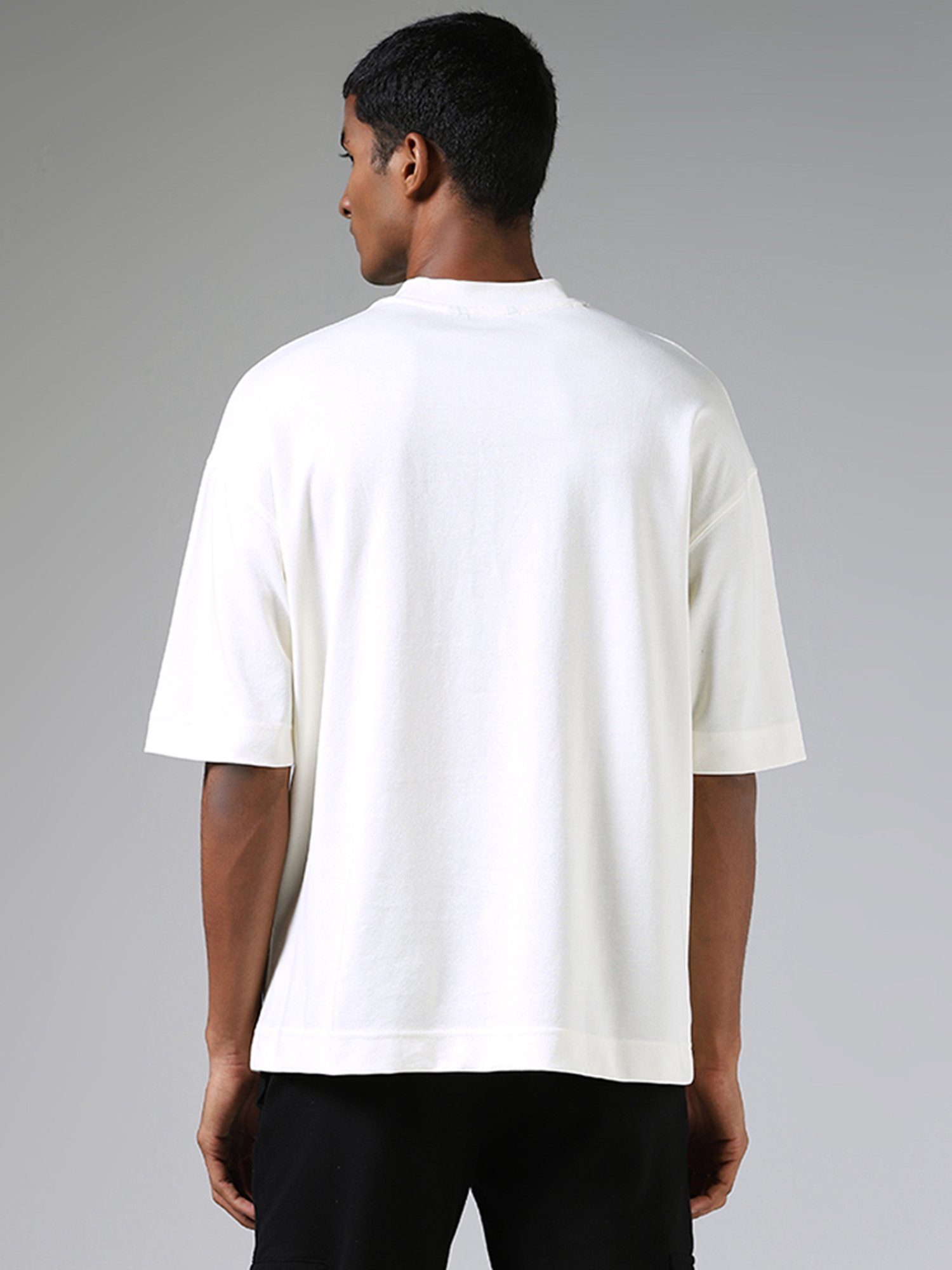 Studiofit by Westside Black Drop Shoulder Relaxed Fit T-Shirt