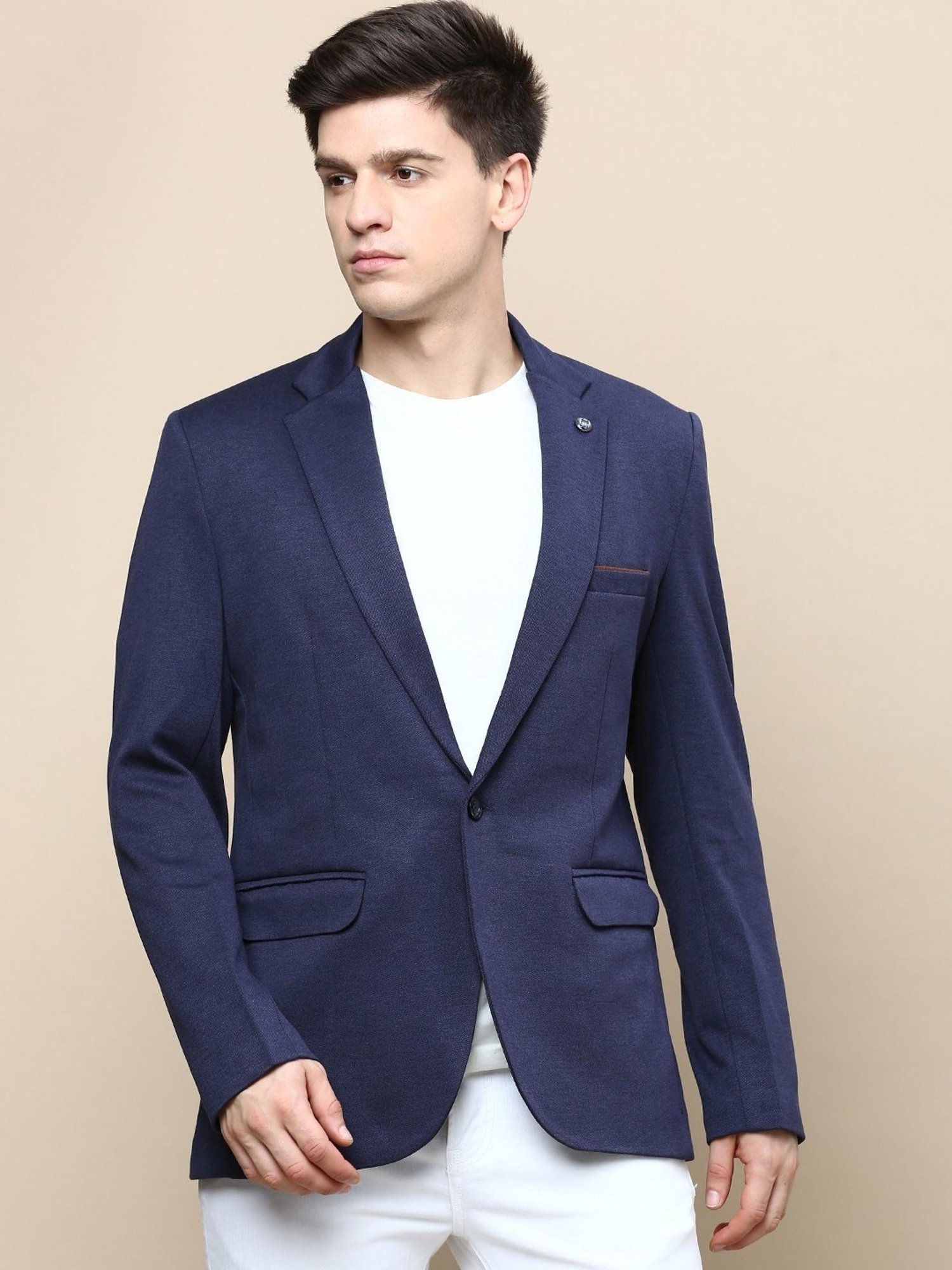 Buy online Navy Blue Solid Casual Blazer from Blazers for Men by Showoff  for ₹2349 at 65% off