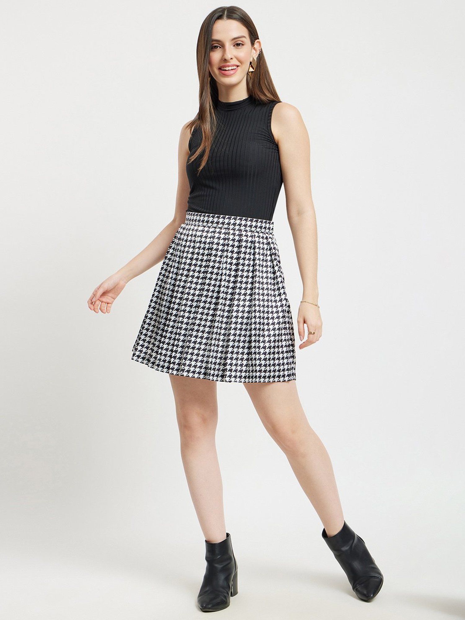 Fablestreet Black & White Printed Skirt