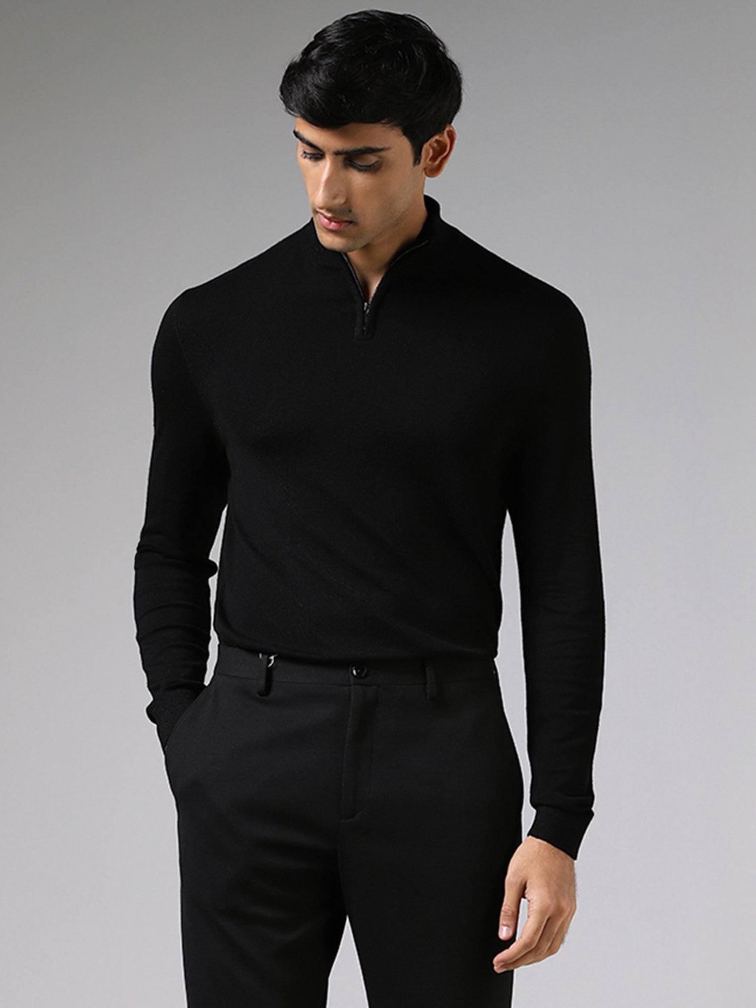 Black 2025 formal sweater