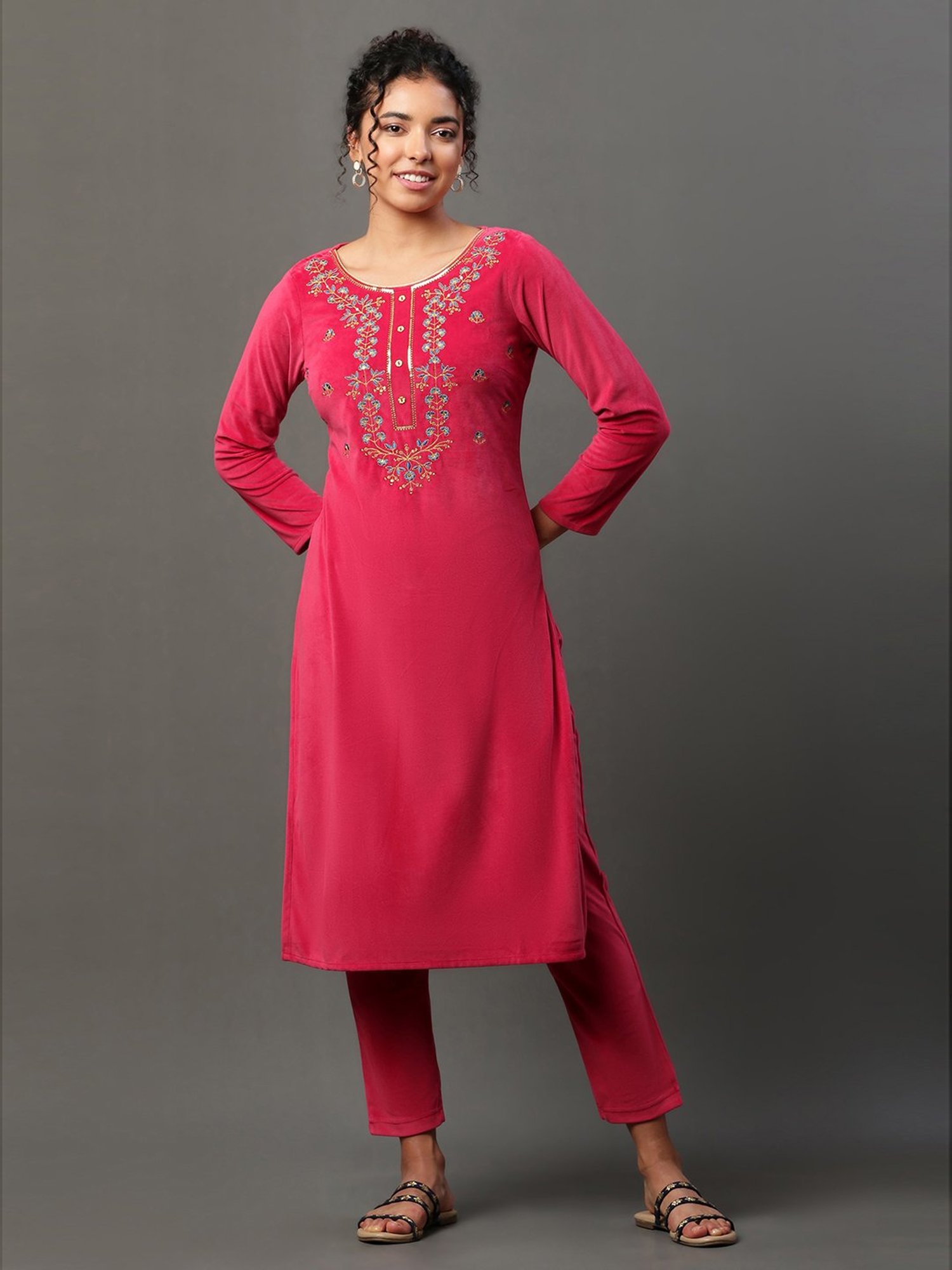 Aurelia winter clearance kurtis