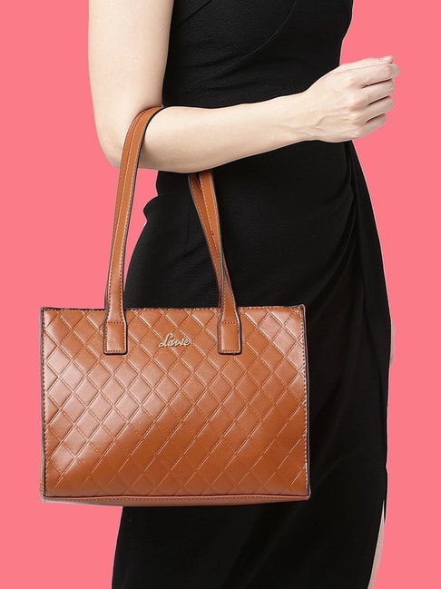 Giorgio Armani women's green leather wallet on chain handbag – Loop  Generation