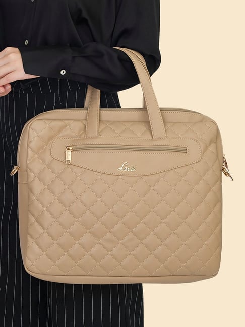 Beige Lavi Handbag Buy Lavie Afwaa Beige Quilted Medium Laptop