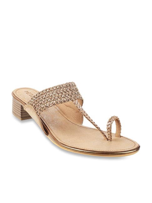 Tovah - Leather flower detail toe-ring sandal – Holysouq - Handmade Leather  Creations