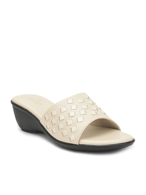 Buy Senorita by Liberty Beige Casual Sandals for Women at Best Price @ Tata  CLiQ