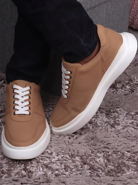 Mens brown sales casual sneakers