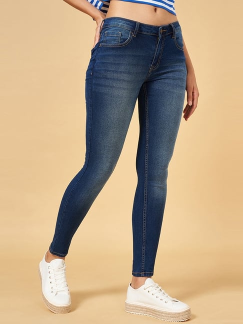 Pantaloons deals jeans online