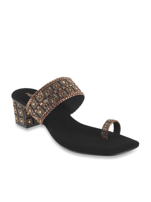 Buy Women Gold Ethnic Sandals Online | SKU: 41-117-15-36-Metro Shoes