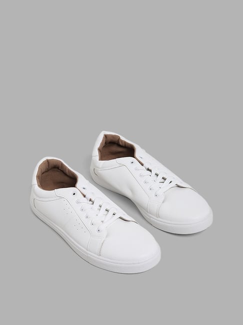 Soleplay white sneakers online