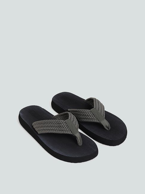 Black strap flip online flops