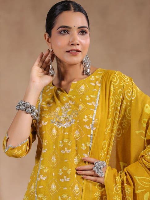 Raivya | Navy Blue Ajrakh Printed Kurta Pant Set with Dupatta & Lace Detailing