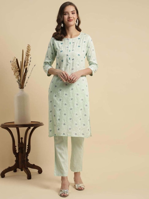 Is there a favourite Kurti that does not have a matching leg wear? Don't  worry! Step into GoColors and pick out that perfect m… | Happy legs,  Wardrobe, Lounge pants