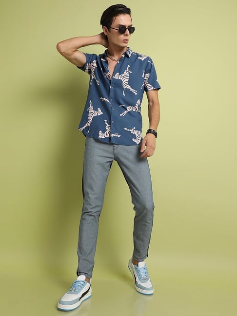 7 Alt by Pantaloons Teal Cotton Slim Fit Printed Shirt