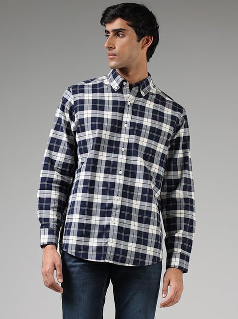 Relaxed Classic Flannel Shirt