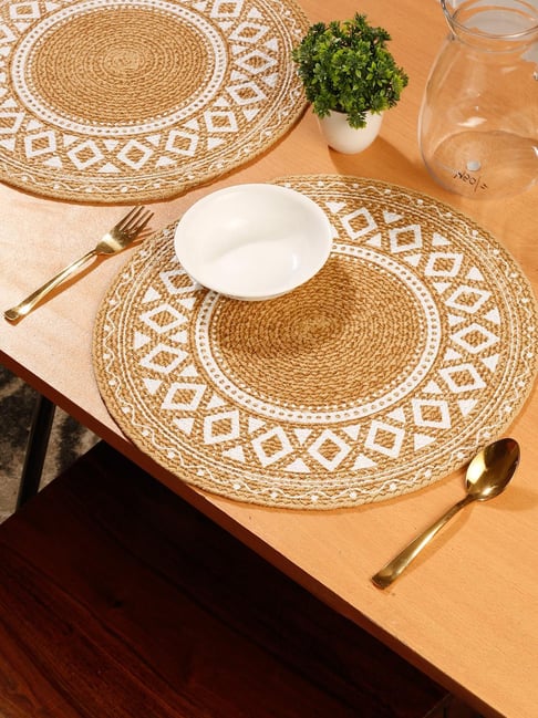 HOSTA HOMES Printed Beige & White Jute Placemats (Set of 6)