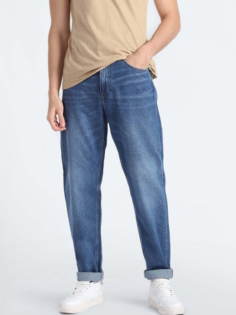 Buy Calvin Klein Jeans Denim Medium Cotton Straight Fit Jeans for Mens Online Tata CLiQ