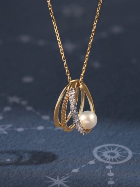 Exquisite Diamond Necklace Set