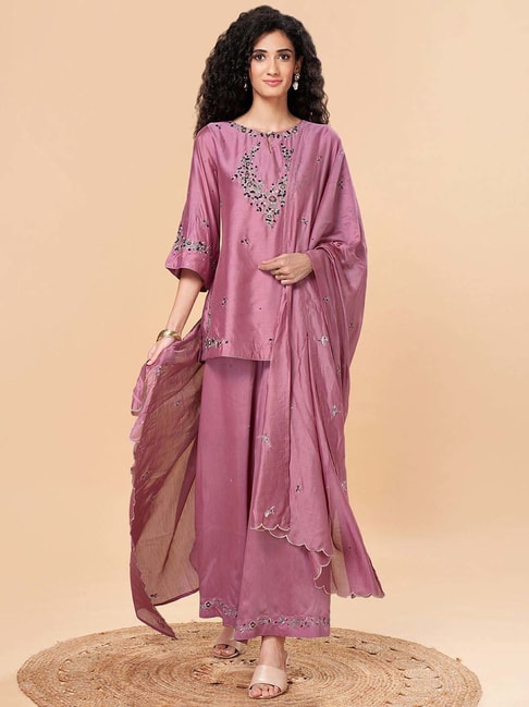 Solid Mirror Embroidered Short Kurti with Waist Belt & Palazzo - Pink –  FASHOR