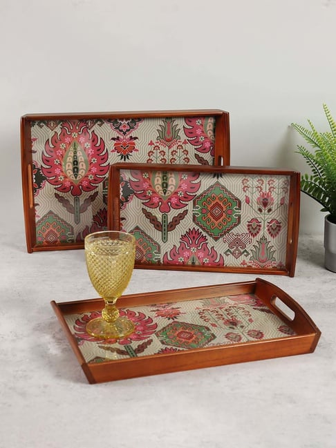 India Circus by Krsnaa Mehta White & Red Mdf Mystifying Dazzle Tray - Set of 3-picture-30