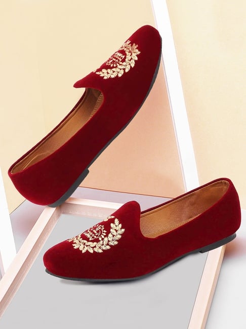 Red Velvet Shoes With Stones, Handmade Crystal Emroided Red Velvet Loafer -  Etsy