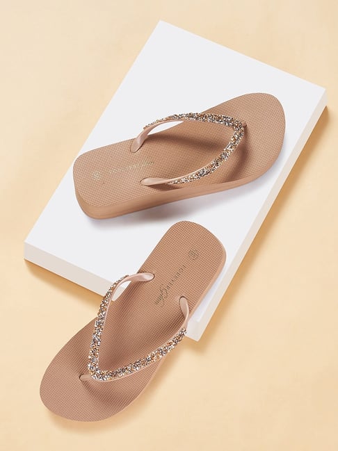 Forever Glam By Pantaloons Women Flip Flops - Buy Forever Glam By Pantaloons  Women Flip Flops Online at Best Price - Shop Online for Footwears in India