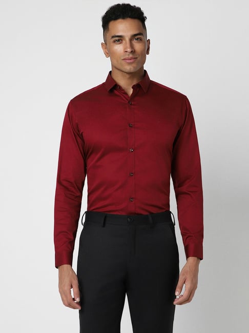 V Dot Red Cotton Slim Fit Shirt