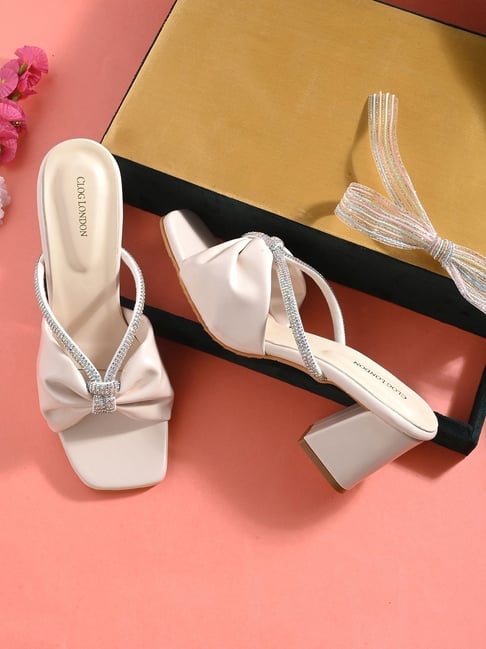 Clog London Women's Off White Casual Sandals-picture-39