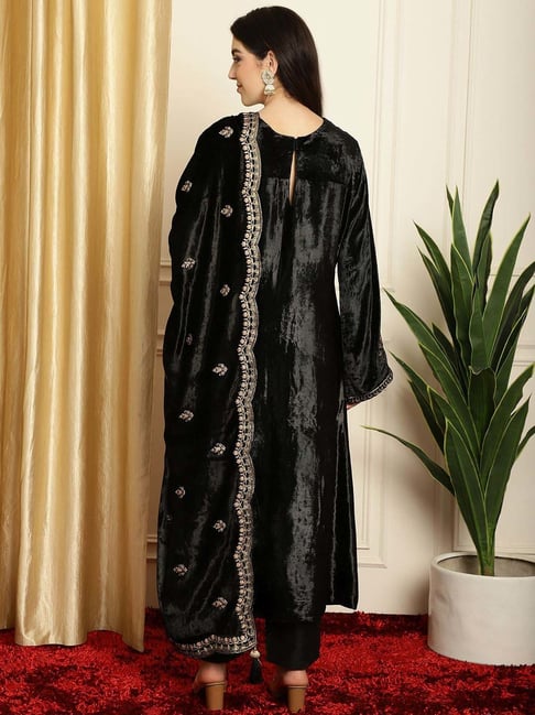 Deepsy Anaya Velvet 22 Velvet Dress Material Wholesale Suits Online