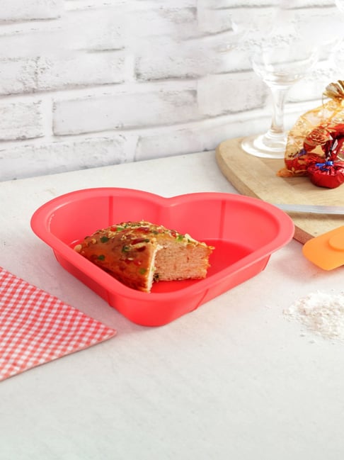 Buy HAZEL Heart Shape Red Silicone Cake Mould L) at Best
