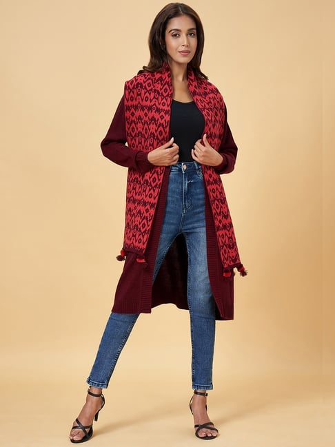 Rangmanch by Pantaloons Maroon Jacquard Pattern Shrug