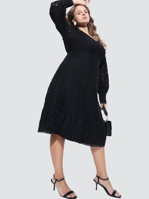 Half Sleeves Black Fit and Flare Dress, Gender : Women, Feature : Easily  Washable at Rs 655 / Set in Gautam Buddha Nagar