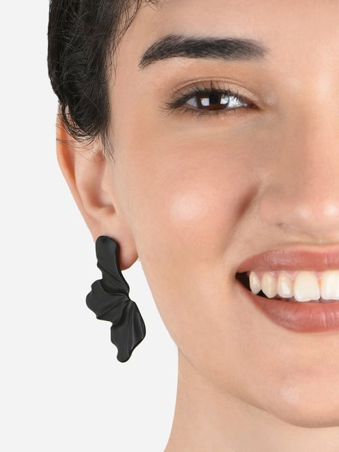 Black Beaded Earrings - Brahmaputra Fables