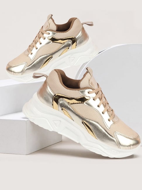 Gold running shoes womens online