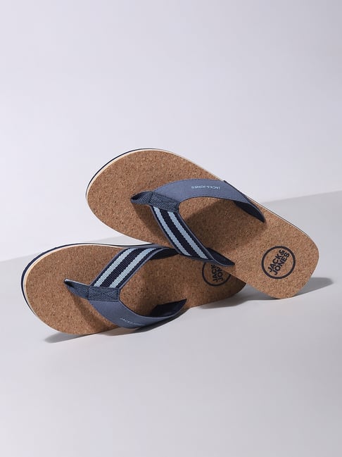 Buy Jack Jones Men s JFWRITCHIE China Blue Flip Flops for Men at