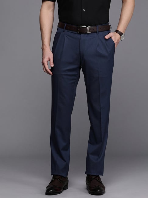Buy LOUIS PHILIPPE SPORTS Solid Cotton Blend Slim Fit Men's Trousers |  Shoppers Stop