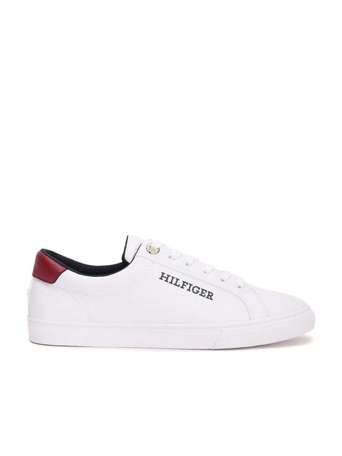 Buy Tommy Hilfiger Women Women Beige And Off White Flatform Runner Suede  Panel Sneakers - NNNOW.com