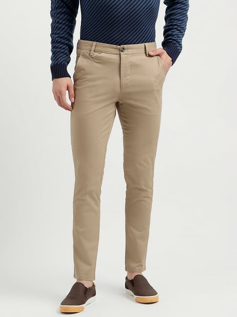 Buy UNITED COLORS OF BENETTON Solid Cotton Slim Fit Men's Causal Trousers |  Shoppers Stop