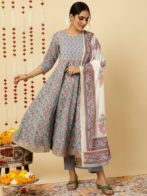 Buy Green Floral Print Short Kurta With Skirt And Dupatta - Jaipur Kurti