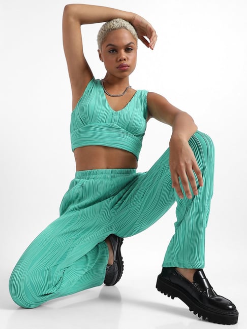 Campus Sutra Green Sleeveless Co-Ords Set