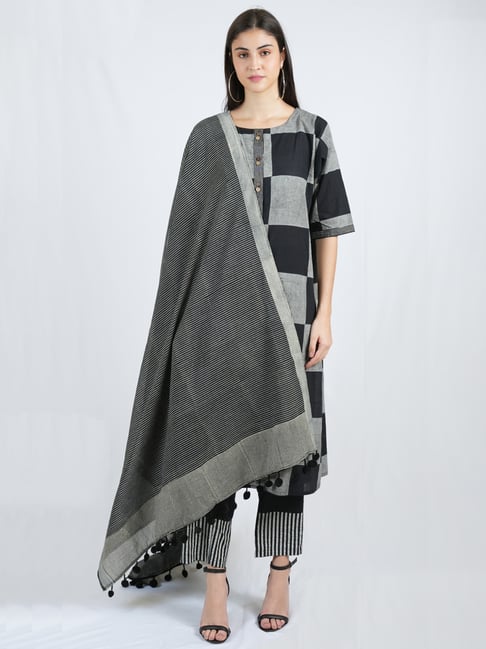 Banana Labs Black Monochrome Edit Cotton Striped Handblock Printed Mul Dupatta