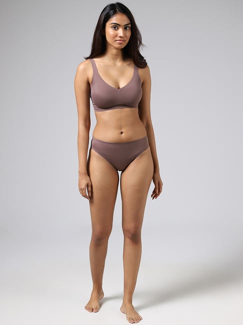 wunderlove sports bra