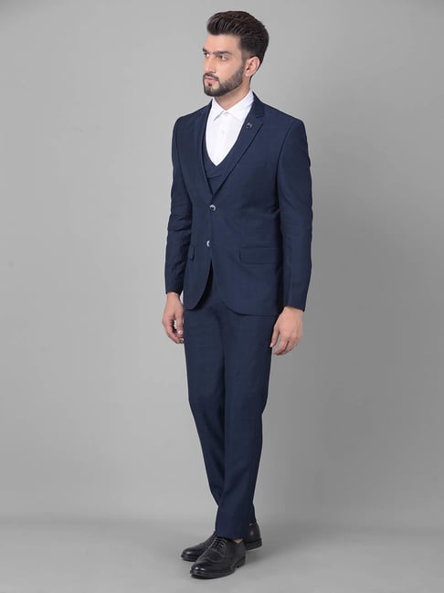 Slim Fit Business Suits - Suitable Men's Clothing
