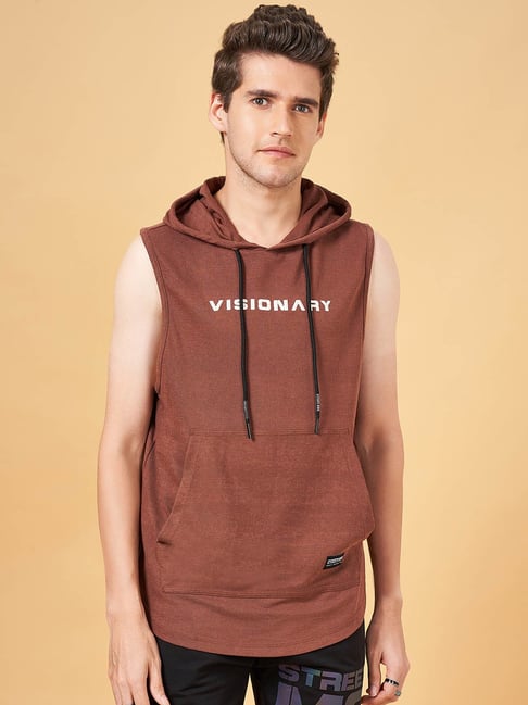 Street 808 by Pantaloons Burgundy Regular Fit Printed Hooded T