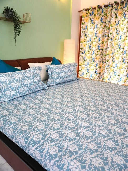 TARA Sparkling Homes Printed Blue 250 TC Cotton King Bedsheet With 2 Pillow Covers-picture-24