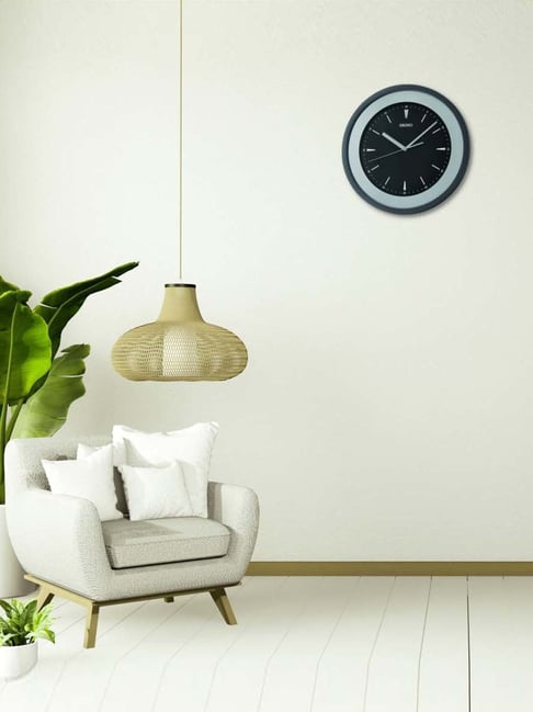 Seiko Black Plastic Elegant Round Analog Wall Clock-image-38