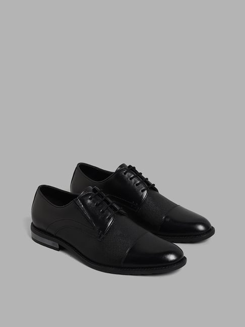 Buy Shoes for Men Online at Best Prices in India - Westside